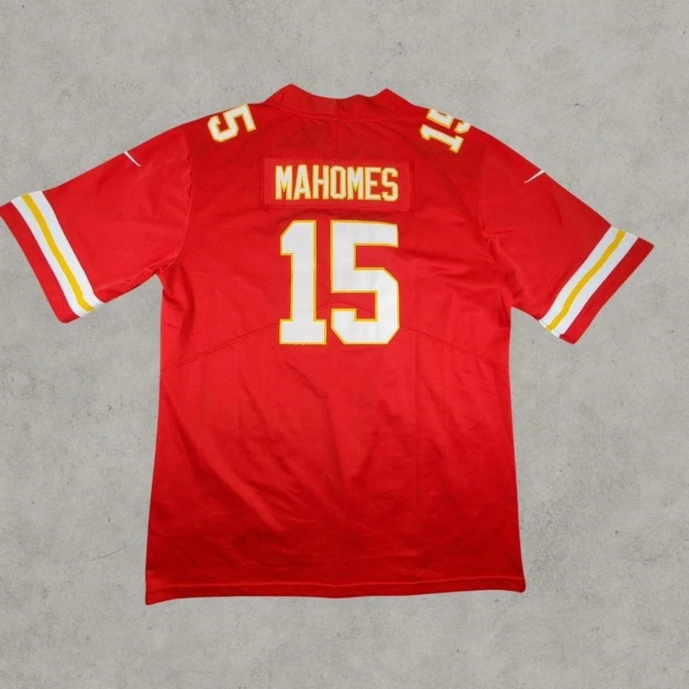 Kansas City Chiefs Jersey Mens XL Red Patrick Mahomes NFL On Field #15 Football